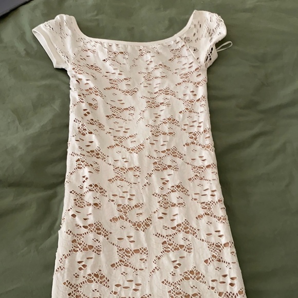 Off shoulder guess dress - Picture 1 of 3